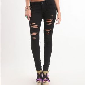 Bullhead black jeans size 1 “skinniest”